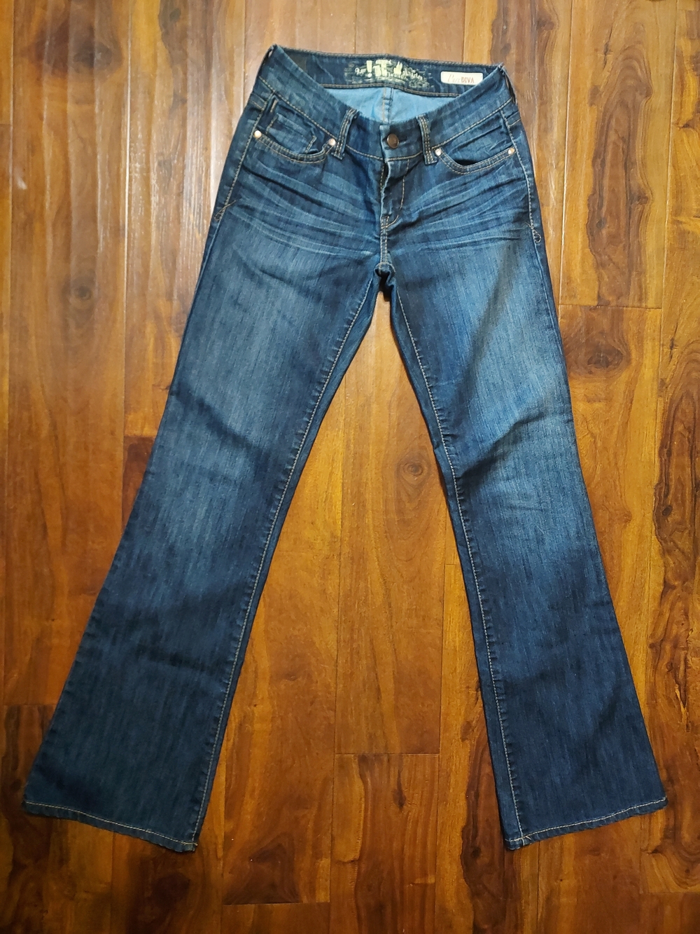!it jeans Women's Dark Blue Flare Jeans